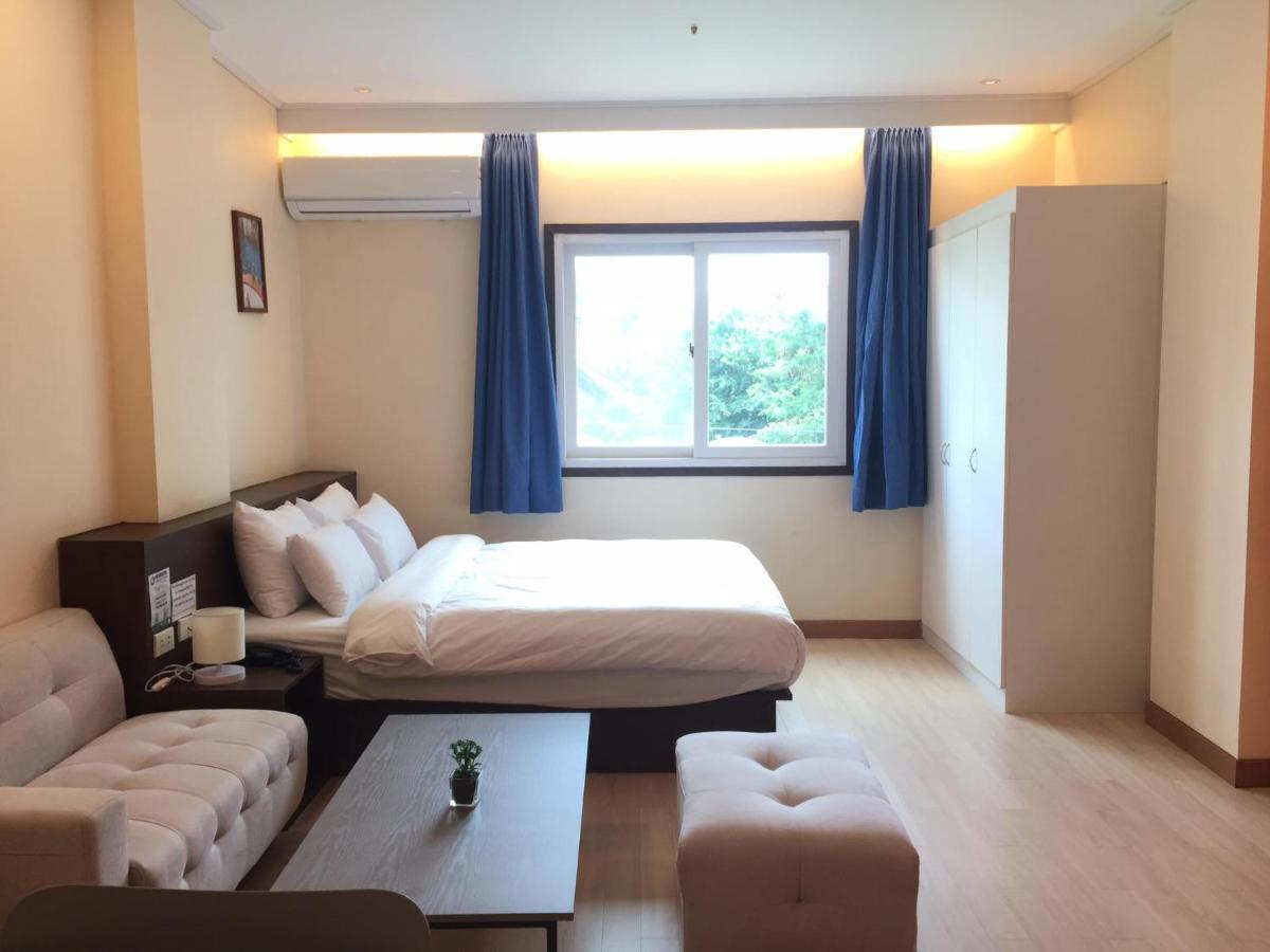 On Hotel Friendship Анхелес Екстер'єр фото